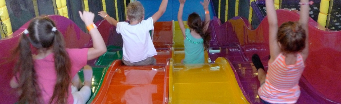 Детский развлекательный центр Wow Action Park в Ларнаке