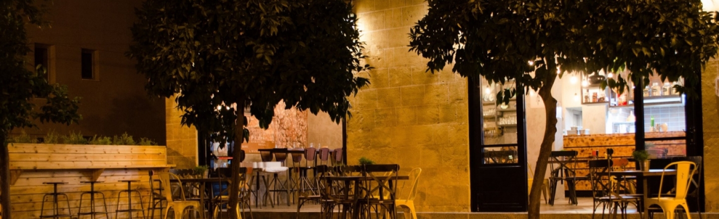 Греческий ресторан Valtou Rigani в Никосии