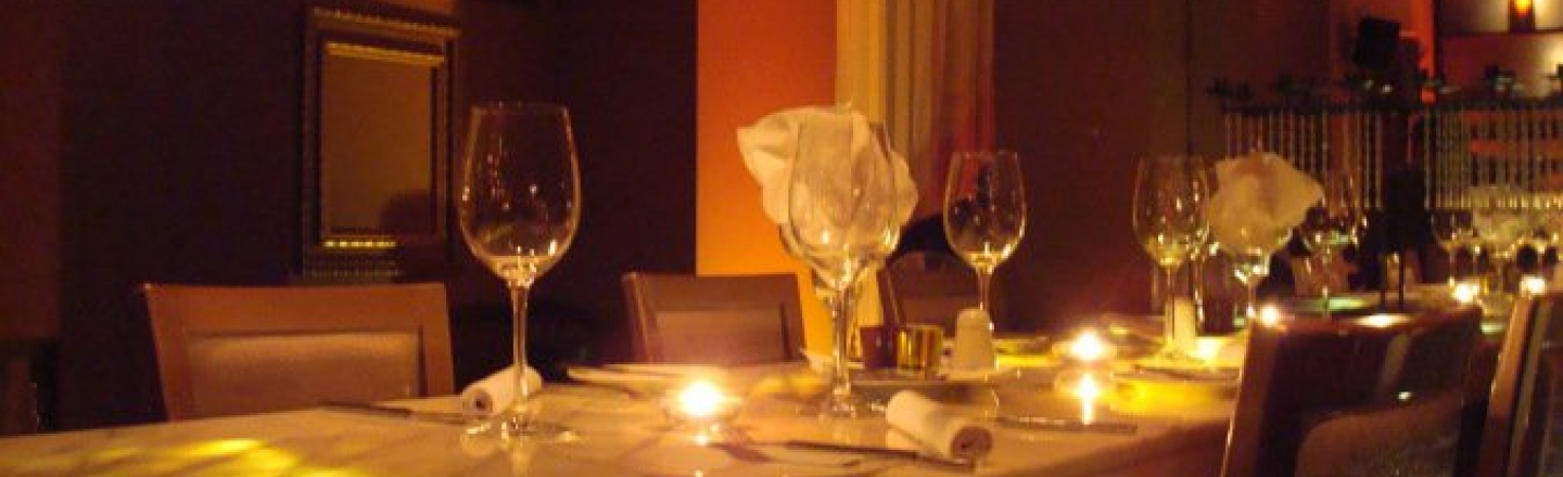Lounge bar &amp; restaurant Domus, лаундж-бар и ресторан Domus в Никосии