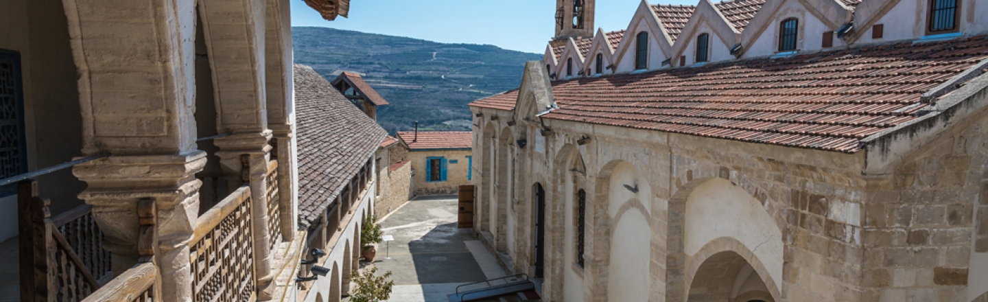 Монастырь Святого Креста, Омодос, Лимассол