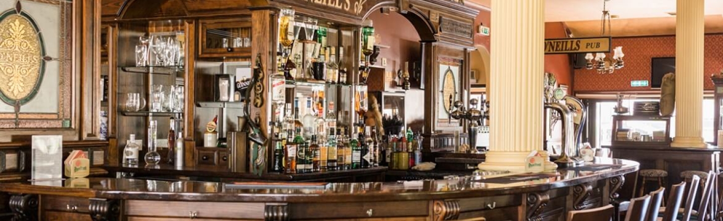 O&#039;Neills Irish bar &amp; Grill, ирландский паб «Онилс» в Пафосе
