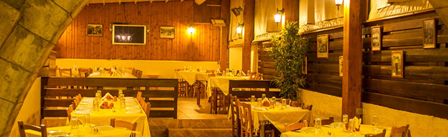 Традиционная кипрская таверна Santa Katerina Tavern в Никосии