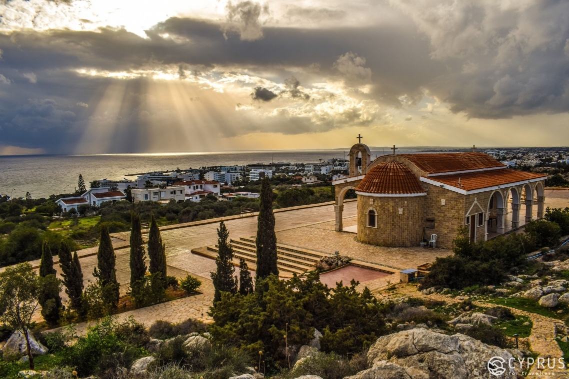 Путешествие в одиночку по Кипру, за и против